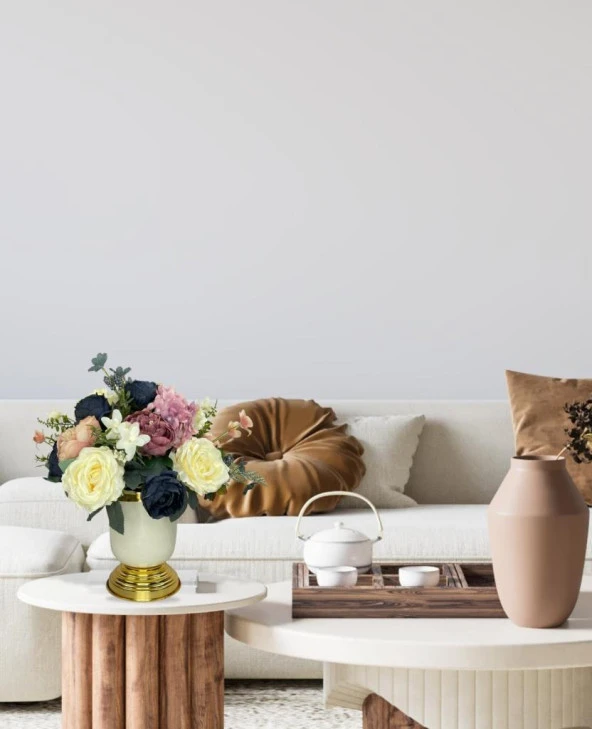 Nettenevime Yapay Çiçek Aranjmanı Metal Gold-Krem Vazolu Nişan Çiçeği İsteme Çiçeği Masa Üstü Çiçeği Arajman - 3