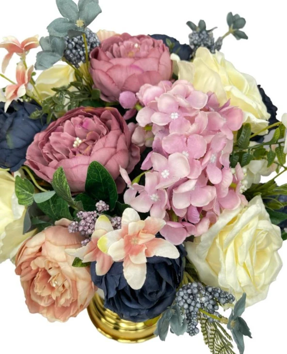 Nettenevime Yapay Çiçek Aranjmanı Metal Gold-Krem Vazolu Nişan Çiçeği İsteme Çiçeği Masa Üstü Çiçeği Arajman - 5