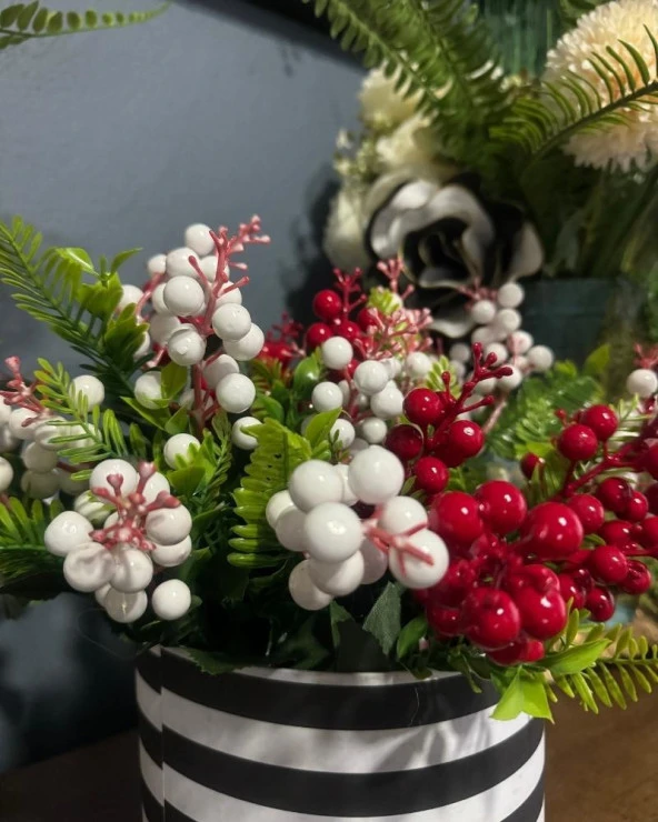 Nettenevime Yapay Çiçek Kokina Demet Beyaz K51 Yılbaşı Çiçeği Christmas White Berry - Resim 6