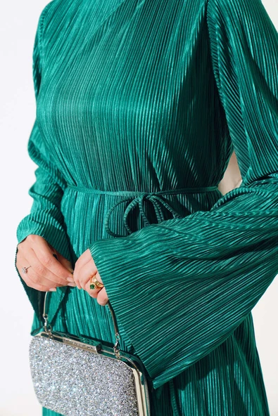 Piliseli Parlak Elbise Yeşil - Resim 4