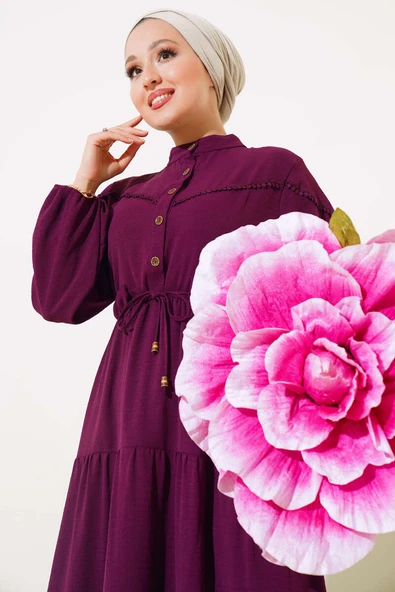 Önü Yarım Düğmeli Kat Kat Elbise Mürdüm - Resim 2