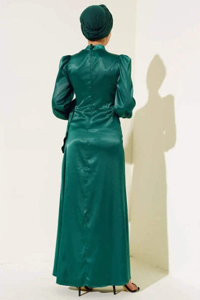 Yandan Bağlamalı Saten Elbise Zümrüt - Resim 3