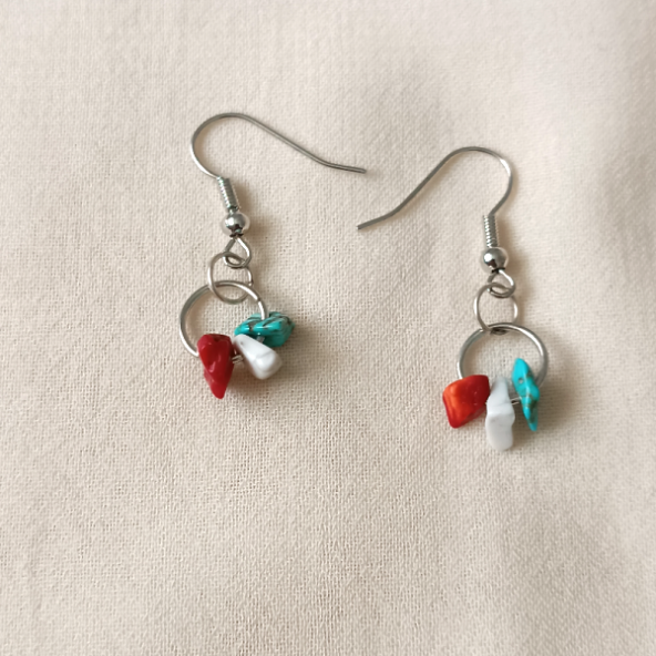 Minimal Sallantılı Doğal Taş Küpe- Anka Gemstone