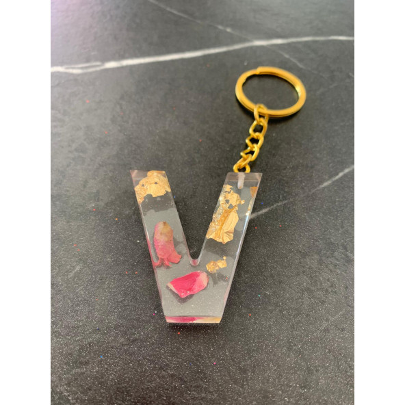 V Harfi Şeffaf Epoksi Gerçek Kurutulmuş Gül Yaprağı Gold Varak Halka Anahtarlık El Yapımı Hediyelik - 2