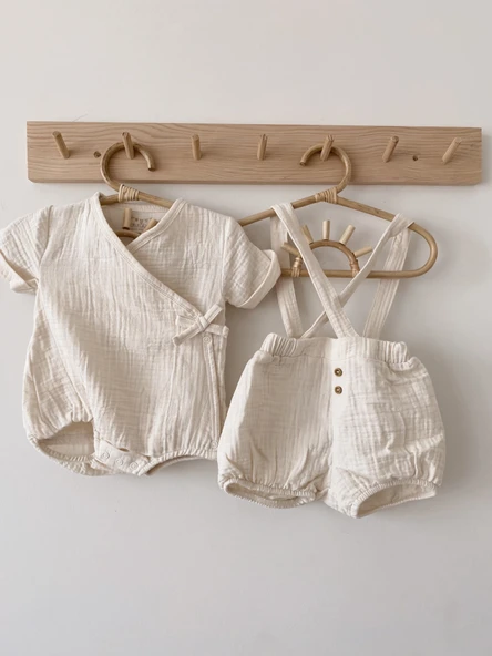 Naturaborn GOTS Organik Sertifikalı  Müslin Askılı Bebek Şort - Resim 9