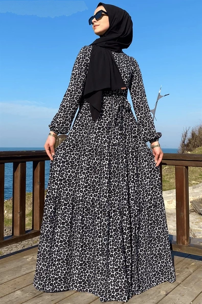 Leopar Desenli Siyah Elbise