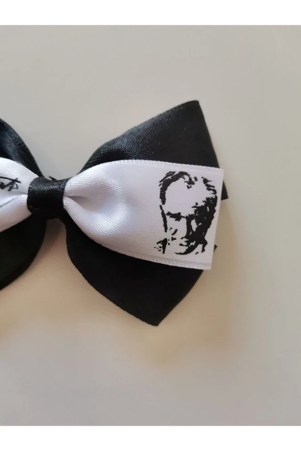 MİNİK ADIMLAR 23 Nisan Tokası Atatürk Ve Imzası Baskılı Özel Tasarım Klipsli - 3