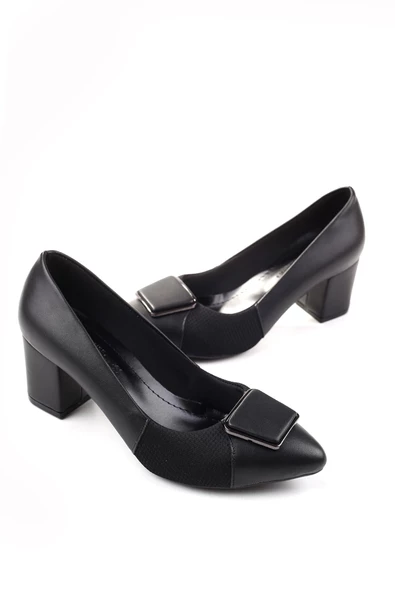 Walkenzo 904-2 Kadın 6 Cm Kare Topuklu Ayakkabı