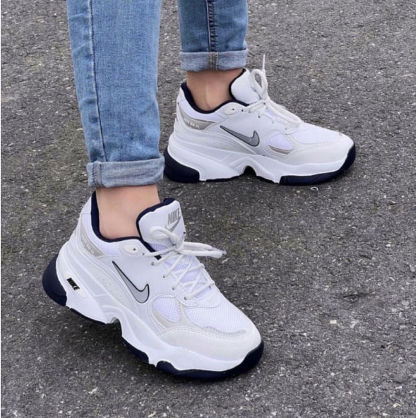 PTTAVM: Nike Abzorb Beyaz Kadın Ayakkabı