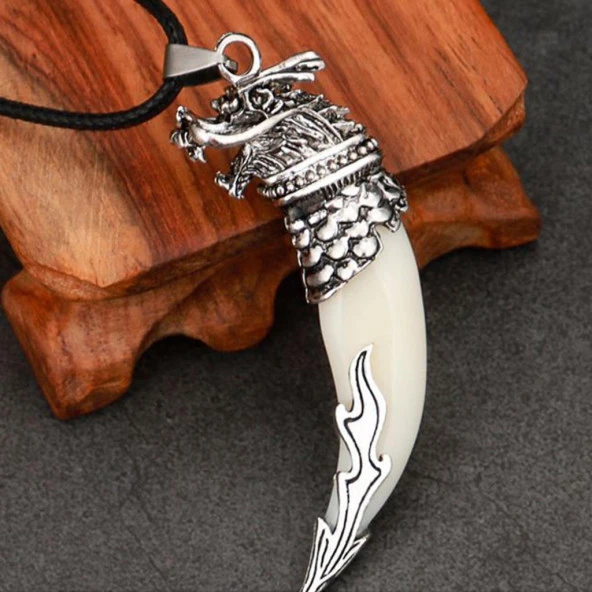 Doğal Tibet 7cm Kurt Dişi Kolye Beyaz Yele Ayarlı Deri Örgü İp - 12