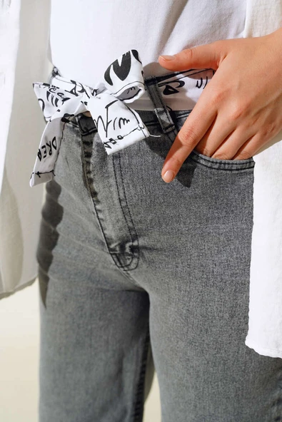 Paça Püsküllü Kuşaklı Kot Pantolon Füme - Resim 4