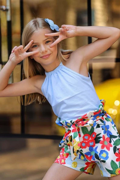 Kız Çocuk Renkli Flower Baskı ve Halter Yaka LightBlue Bluz Şortlu Takım - Resim 6