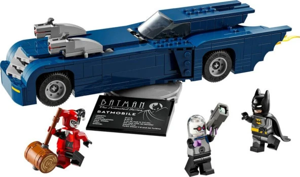 LEGO Super Heroes 76274 Batman with the Batmobile vs. Harley Quinn and Mr. Freeze - Resim 3