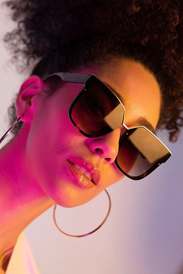 Dik Kare Mavi Kadın Güneş Gözlüğü ürün görseli