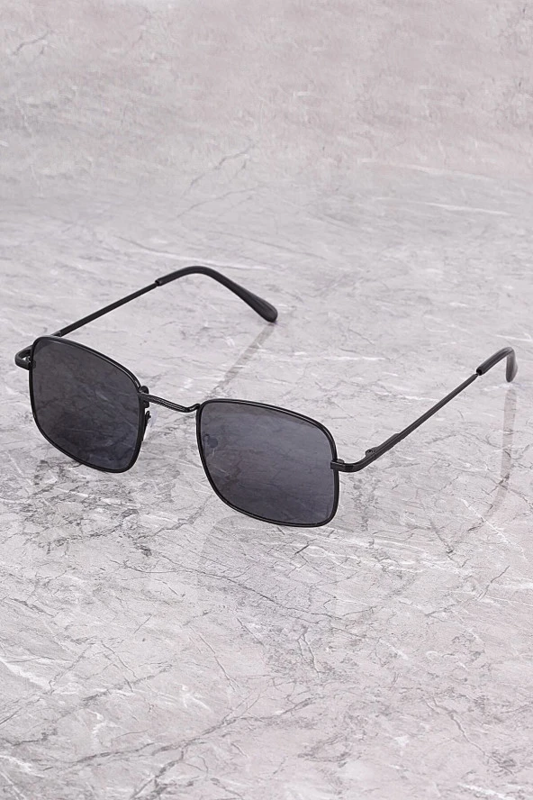 Siyah Camlı Gold Metal Çerçeveli Küçük Oval Güneş Gözlüğü - Resim 2