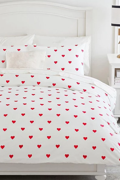 Heart Çift Kişilik Çarşafı Lastikli Kalpli Nevresim Takımı