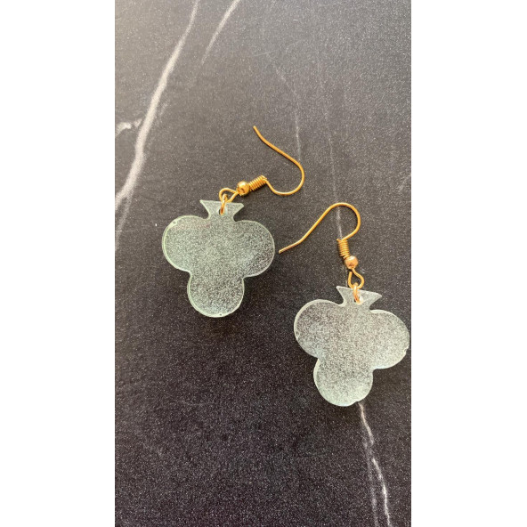 Şeffaf Renk Gece Yeşil Neon Olan İskambilde Sinek Şekilli Küpe Epoksi El Yapımı Hediyelik - 5