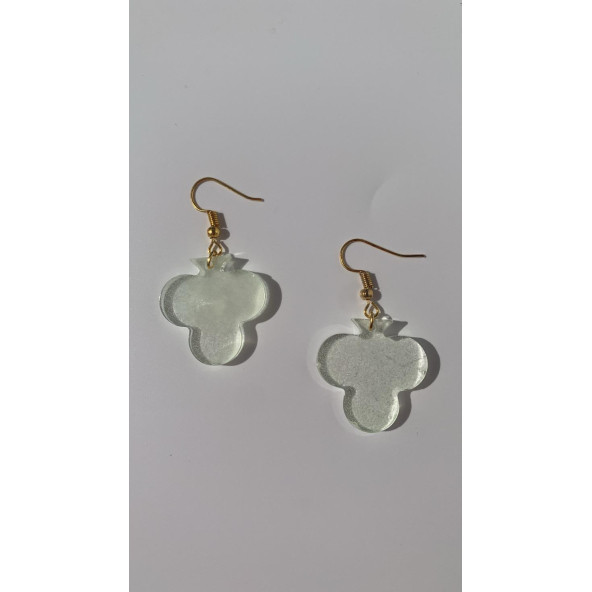 Şeffaf Renk Gece Yeşil Neon Olan İskambilde Sinek Şekilli Küpe Epoksi El Yapımı Hediyelik - 7