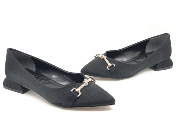 Feles Taş Toka Detaylı Saten Kadın Babet ürün görseli