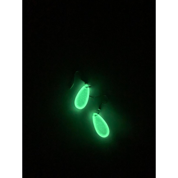 Şeffaf Renk Gece Yeşil Neon Olan Damla Şekilli Gümüş Aksesuarlı Küpe Epoksi El Yapımı Hediyelik - Resim 8