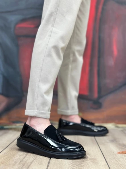 BA0005 Bağcıksız Yüksek Taban Siyah Taban Klasik Süet Detaylı Püsküllü Corcik Erkek Ayakkabı ürün görseli