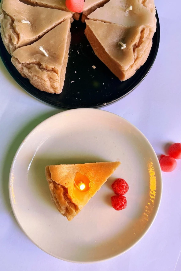 Sanat Sepet İşleri Kek Dilimi Vanilla & Coffee Kokulu El Yapımı Dekoratif Mum - 2