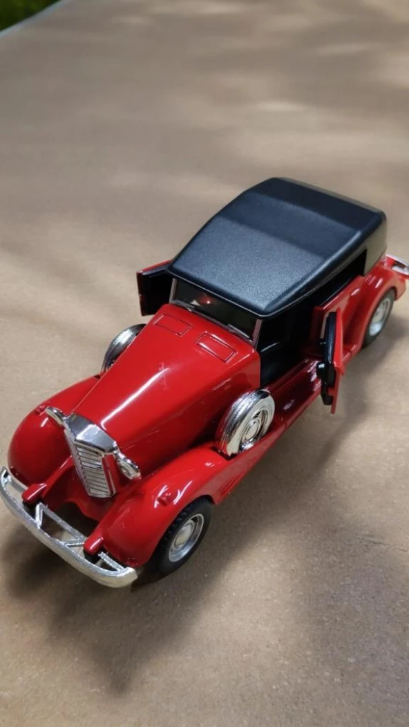 Nostaljik Metal Çek Bırak Araba Kırmızı Kapılar Açılır ( 1/36 Ölçek ) Mod:3 - 4