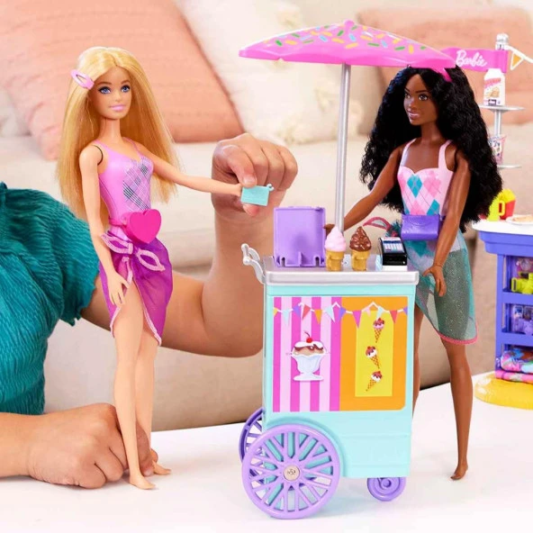 Barbie Brooklyn ve Malibu Bebekleri Oyun Seti HNK99 - 6