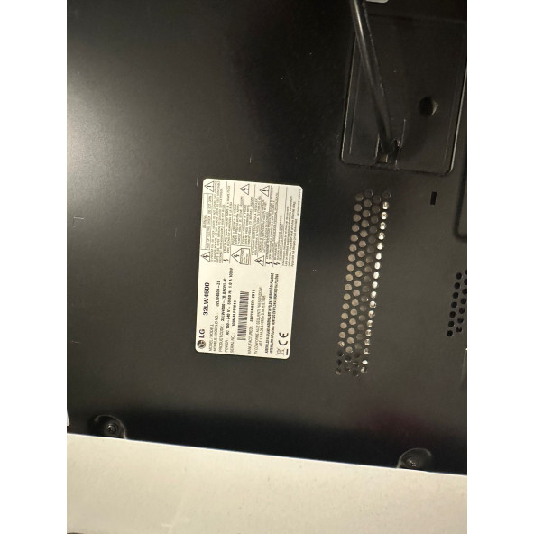 LG 32LW4500 81,3 cm (32") YENİ NESİL 3D SMART LED TV 2.EL - 2