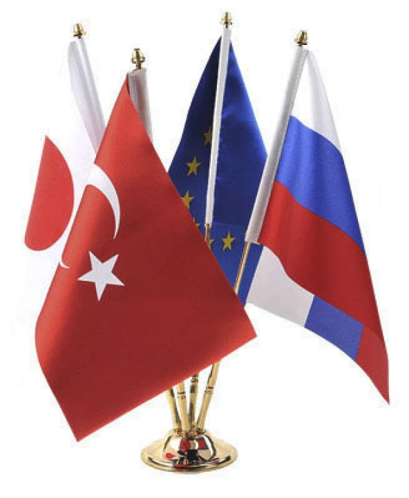Gold Dörtlü Masa Bayrağı