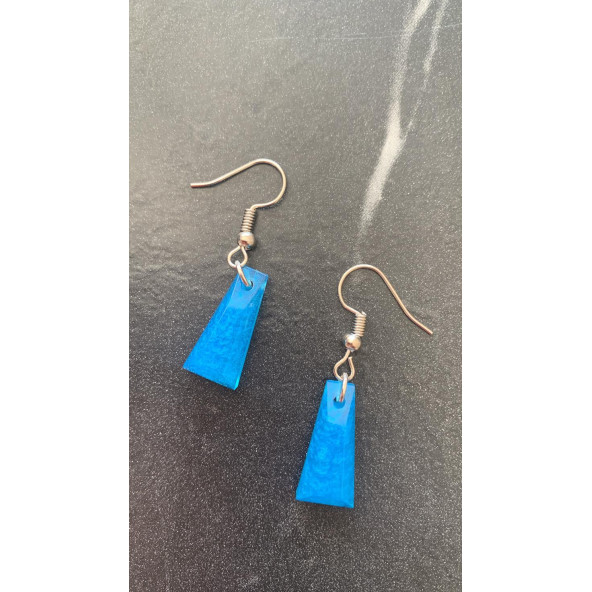 Okyanus Mavi Rengi Sedefli Gümüş Aksesuar Piramit Şekil Sallantılı Epoksi Küpe El Yapımı Hediyelik - 5