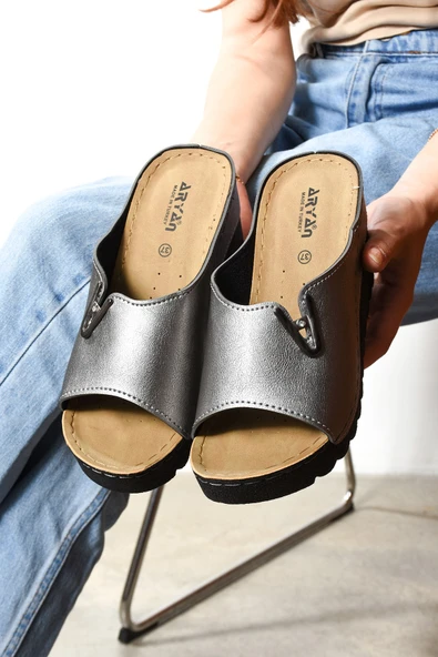 Albishoes Kadın Yüksek Dolgu Topuk 8,5 Cm Günlük Hafif Yumuşak Rahat Taban Anatomik Kadın Terlik - 4