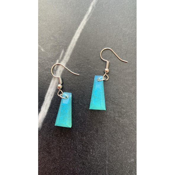 Mint Yeşil Renkli Sedefli Gümüş Aksesuarlı Piramit Şekil Sallantılı Epoksi Küpe El Yapımı Hediyelik - Resim 5