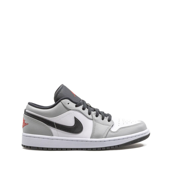 Air Jordan 1 Low "Light Smoke Grey"