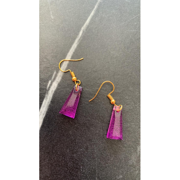 Mor Lila Renkli Sedefli Parlak Gold Aksesuarlı Piramit Şekil Sallantılı Epoksi Küpe Hediyelik - 3