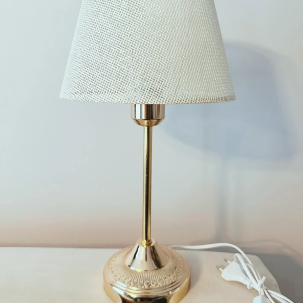Royal Gold Metal Ayaklı Abajur Krem Hasır Kaplama Başlık Yatak Odası Abajur Salon Masa Lambası - Resim 5