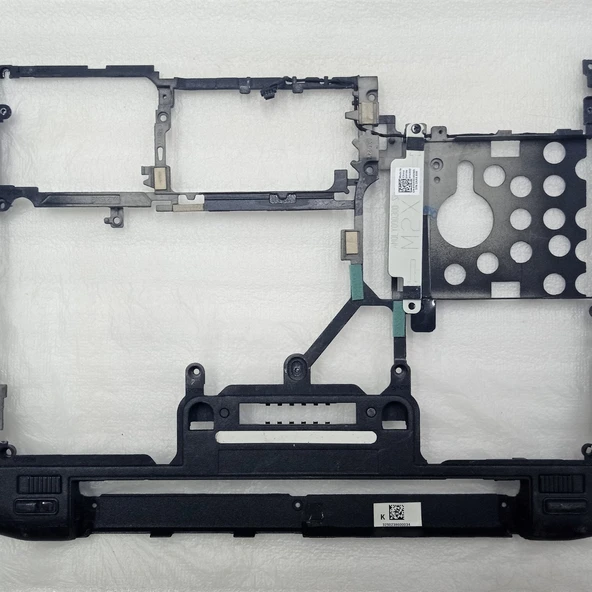Dell Latitude E6230 Alt Kasa - Resim 2