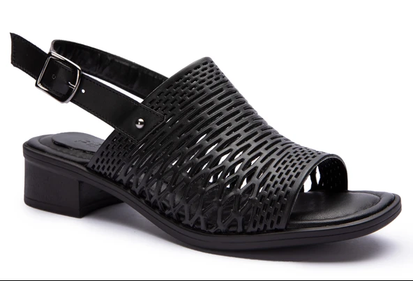 Feles Ortapedik Lazer Detaylı Kadın Sandalet Ayakkabı ürün görseli