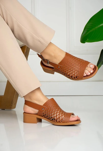 Feles Ortapedik Lazer Detaylı Kadın Sandalet Ayakkabı - Resim 13