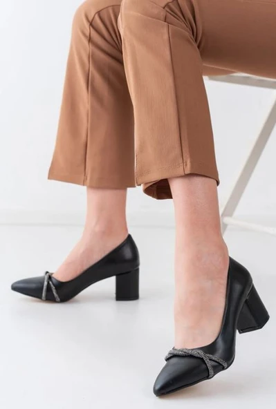 Mehtap Örgü Taş Dekolteli Kalın Topuk Kadın Topuklu Ayakkabı Sitiletto - Resim 2