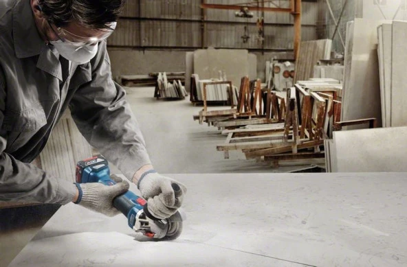 Bosch Professional GWS 18V-10 Akülü Taşlama Makinesi - 3