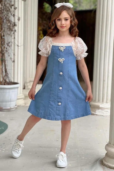 Kız Çocuk Yakası ve Kolları Dantel İşlemeli Balon Kollu Mavi Kot Elbise - Resim 3