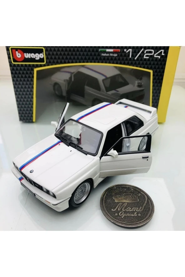 Yeni - New 1988 BMW M3 (E30) White 1:24 Ölçek Burago Marka - 6
