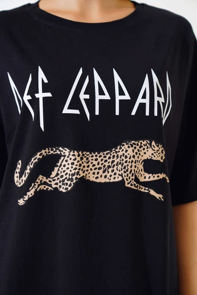 Leopar Baskılı T-shirt Siyah - Resim 4