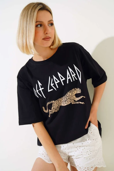 Leopar Baskılı T-shirt Siyah ürün görseli 1