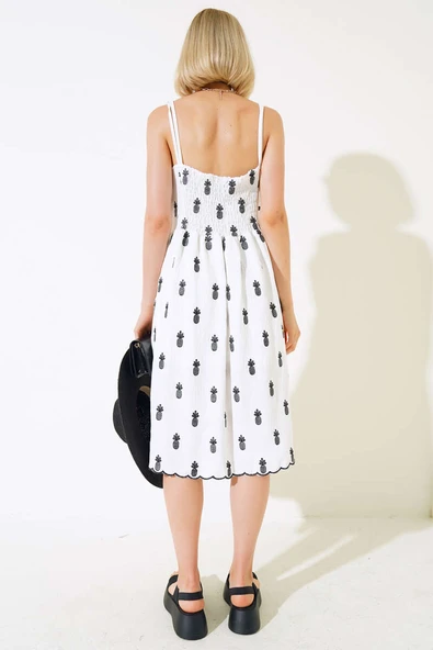 Ananas Nakışlı Askılı Elbise Beyaz - Resim 3