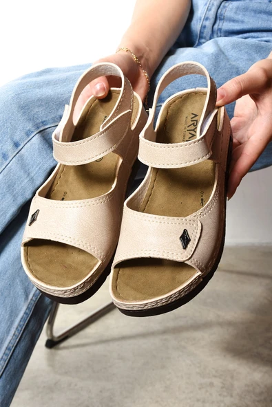 Albishoes Kadın Hafif Topuklu 4,5 Cm Rahat Yumuşak Taban Kadın Sandalet Günlük Anatomik Sandalet - 4