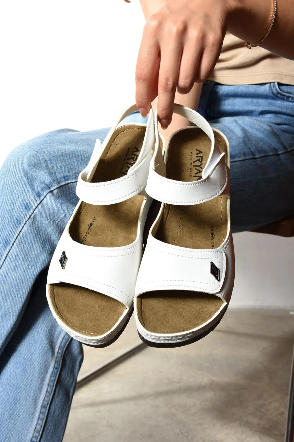Albishoes Kadın Hafif Topuklu 4,5 Cm Rahat Yumuşak Taban Kadın Sandalet Günlük Anatomik Sandalet - 4