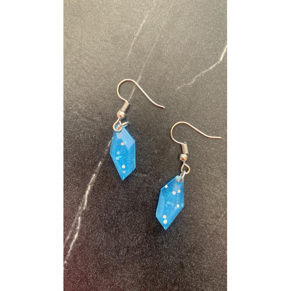 Gök Mavi Renkli Simli Sedefli Parlak Gümüş Aksesuarlı Kristal Şekil Sallantılı Epoksi Küpe Hediyelik - Resim 4