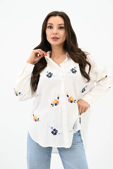 Kadın Nakış İşlemeli Oversize Gömlek 1735-24 - 2
